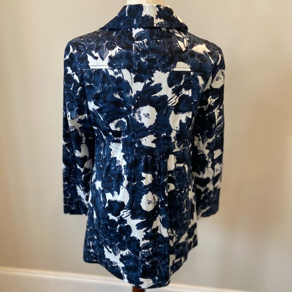 Ambition 3/4 length coat - Picture 5 of 12